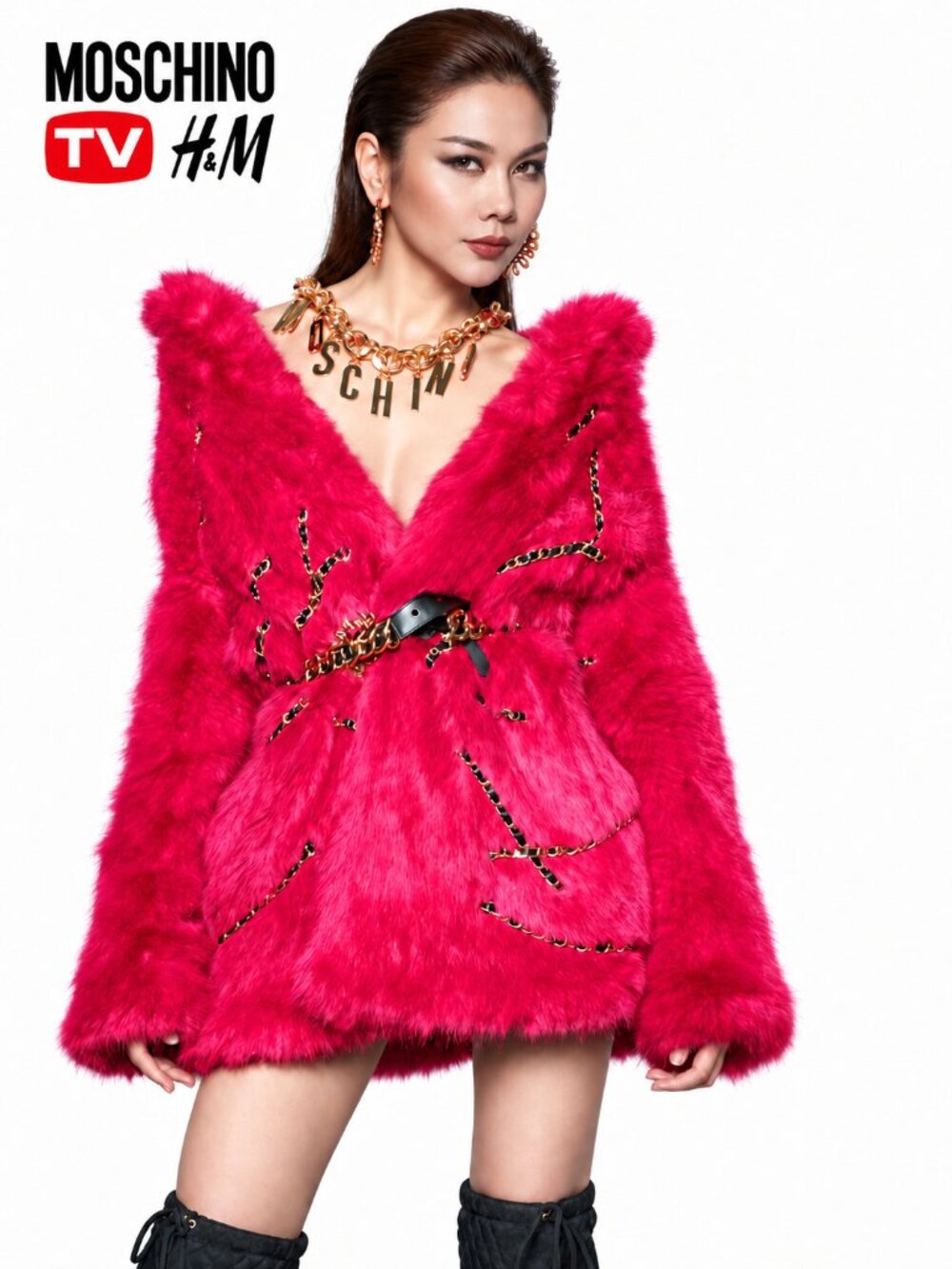 💋BOMBSHELL!💋MOSCHINO X H&M Limited Edition Pink Faux Fur Chain & Leather Coat
